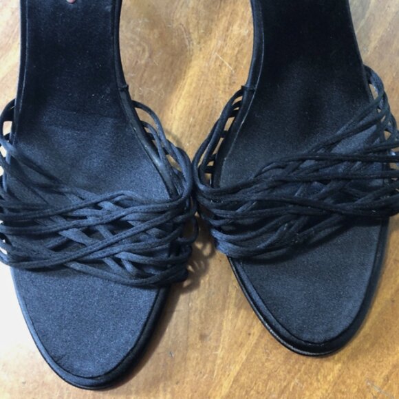 Giuseppi Zanotti Black Open Back Open Strappy Toe Pumps - Picture 4 of 11